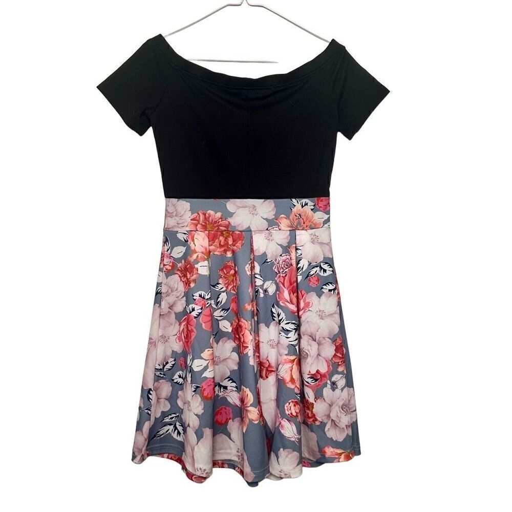 Lyrur Boat Neck Floral Pleated Skirt Fit And Flare Dress Multicolor Medium/6
